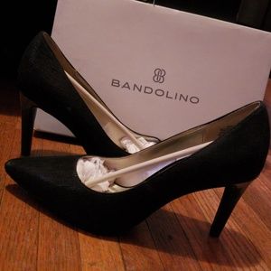Bandolino Fairbury 6 Wide Shoe